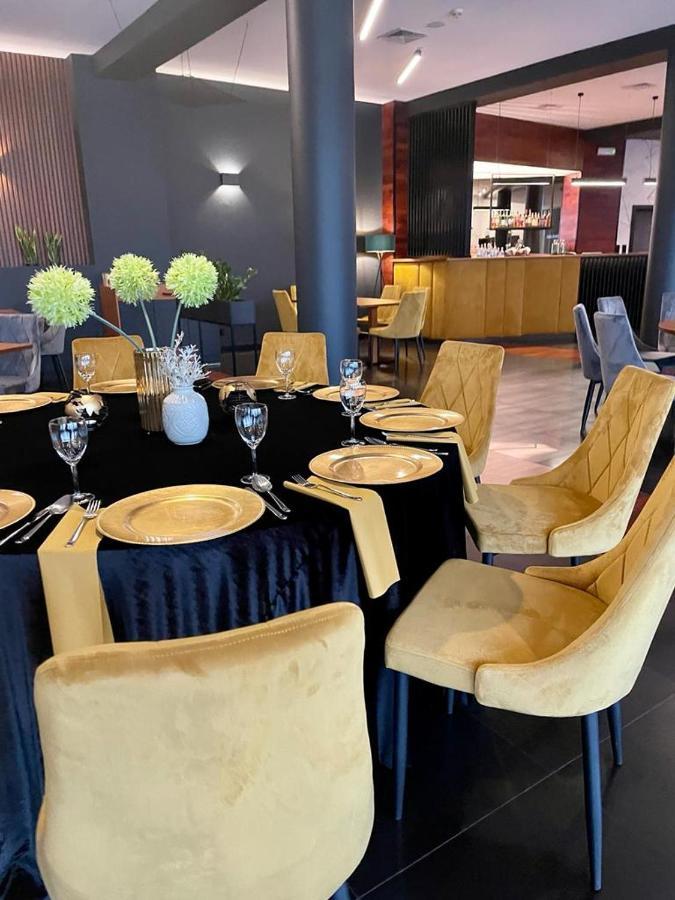 Hotel Hi-Fi Spa Nowy Tomyśl Kültér fotó